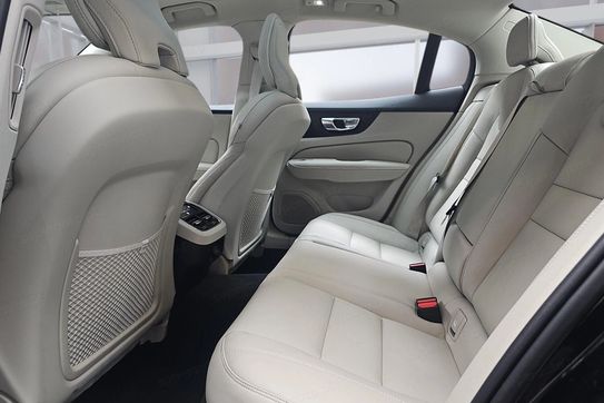 Volvo S60 B5 B AWD Ultimate Bright aut