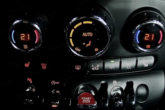 Mini Clubman Cooper aut