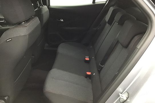 Peugeot 2008 STYLE 1.2 mHEV e-DCS6
