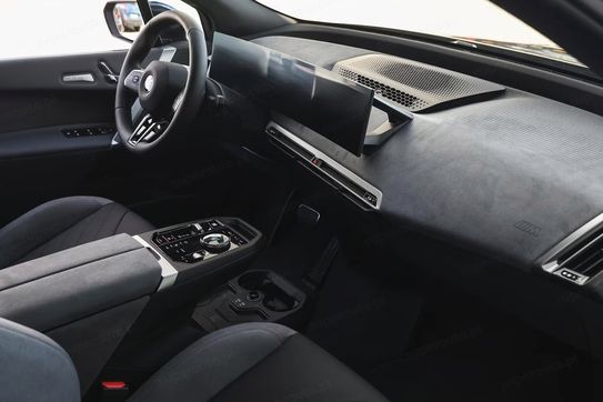 BMW iX xDrive60