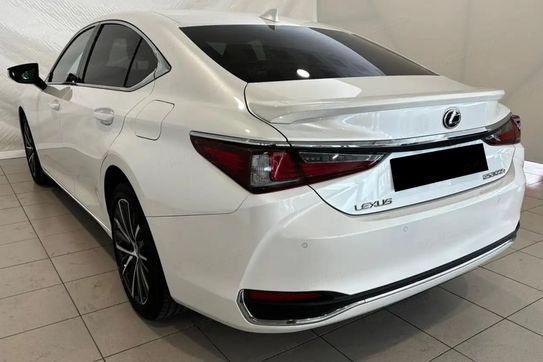 Lexus ES 300h Business Edition 2.5 E-CVT