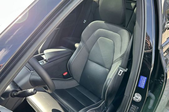 Volvo XC60 T6 Plug-In Hybrid AWD Plus Dark aut