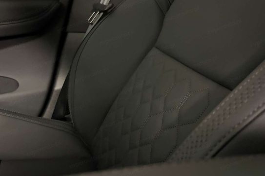 Volvo XC60 B5 AWD Plus Dark