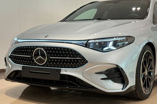 Mercedes CLA 200 AMG Line Shooting Brake
