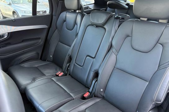 Volvo XC90 T8 AWD Plug-In Hybrid Ultra Dark 7os