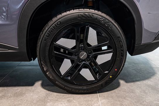 Omoda 5 1.5 T-GDI Hybrid Premium DHT