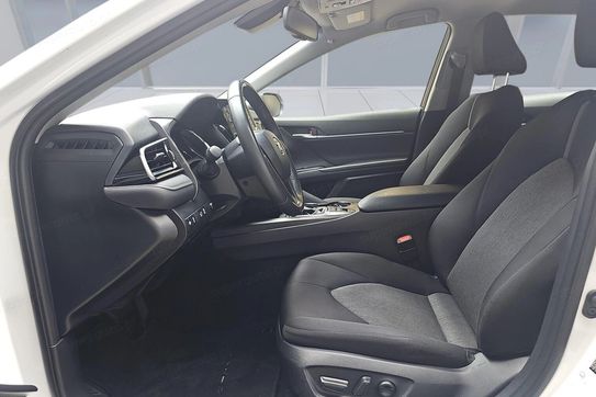 Toyota Camry 2.5 Hybrid Comfort Cvt