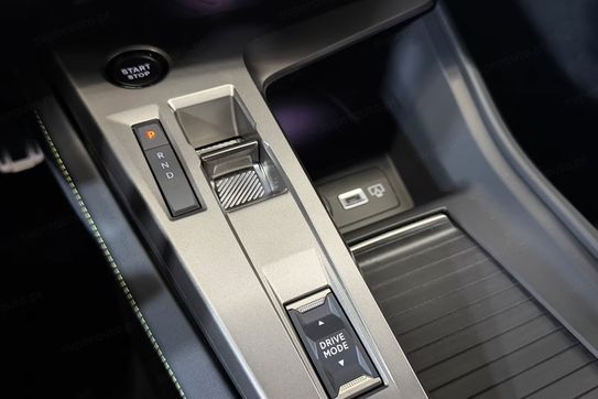 Peugeot 308 GT e-DCS7 1.6 Plug-in HYBRID PHEV