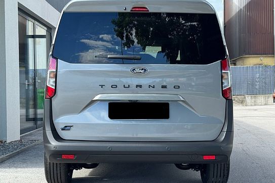 Ford Tourneo Courier Trend Elektryczny A1