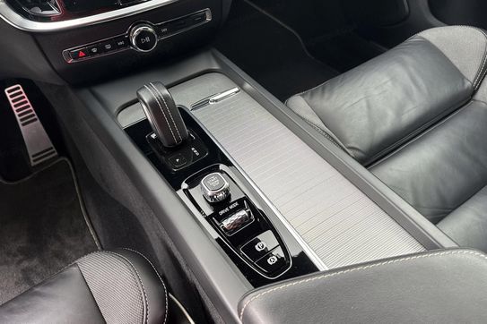 Volvo S60 B4 B R-Design