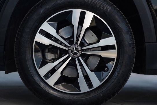 Mercedes GLB 200 Progressive