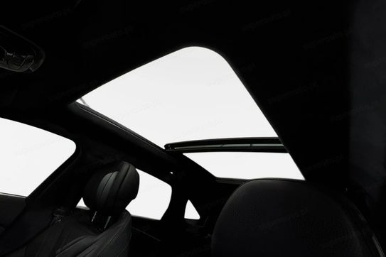 Omoda 9 Super Hybrid Exclusive AWD