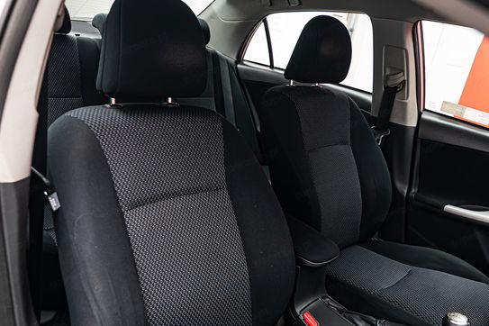 Toyota Corolla 1.6 Premium