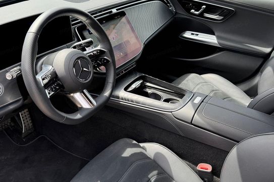 Mercedes E Klasa 220 d  4-Matic AMG
