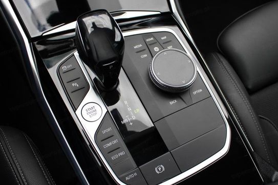 BMW Seria 3 Touring 320d Sport Line