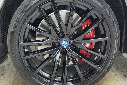 BMW X5 xDrive50e Individual Edition