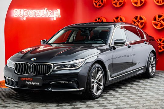 BMW Seria 7 750Li xDrive