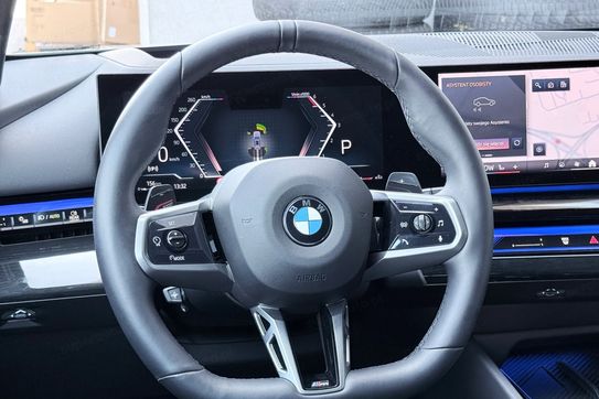 BMW Seria 5 540d xDrive mHEV M Sport aut