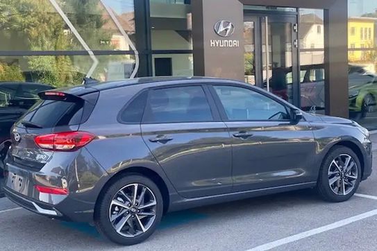 Hyundai i30 1.5 T-GDI 48V Smart