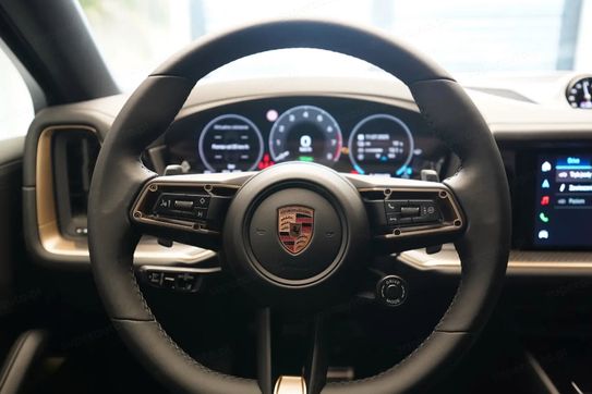 Porsche Cayenne Coupe E-Hybrid