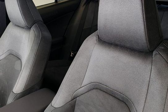Lexus UX 300h Business