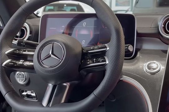 Mercedes CLE 300 4-Matic AMG Line