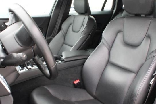 Volvo V60 B4 D Momentum Pro