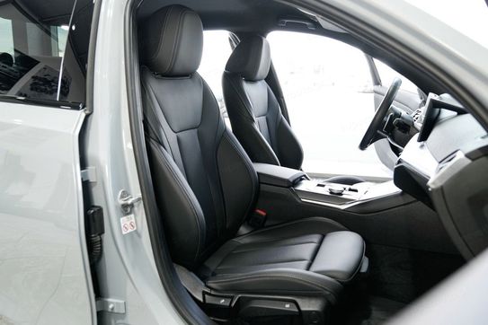BMW Seria 3 320i M Sport