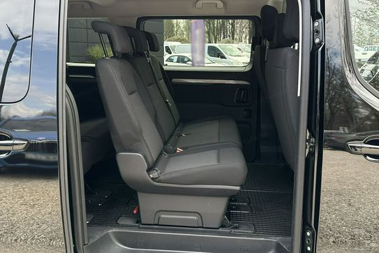 Peugeot Traveller Long L2H1 AT