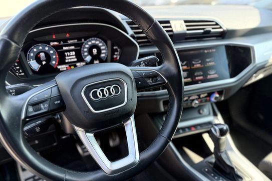 Audi Q3 35 TFSI mHEV S tronic