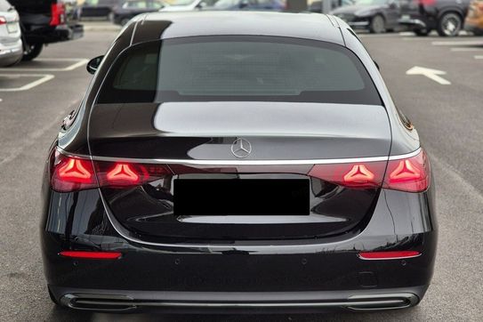 Mercedes Klasa E 200 d Avantgarde