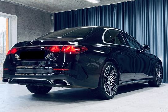 Mercedes Klasa E 220 d 4-Matic AMG