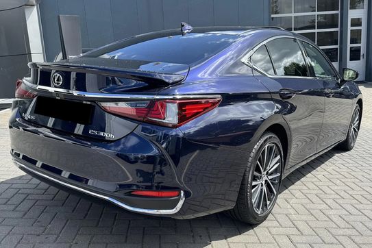Lexus ES 300h Business Edition 2.5 E-CVT