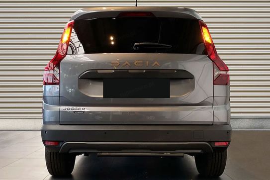 Dacia Jogger Extreme 5-miejsc 1.6 Full Hybrid