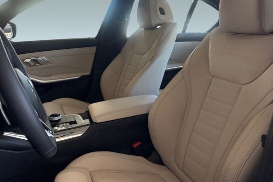 BMW Seria 3 M340i xDrive