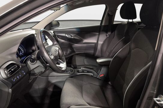 Hyundai i30 1.5 T-GDI 48V Smart DCT