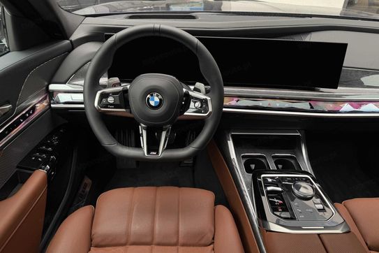 BMW Seria 7 740d xDrive M Sport