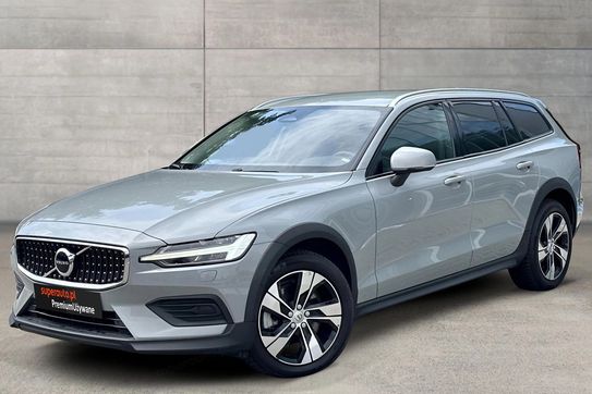 Volvo V60 Cross Country Core B4 D AWD