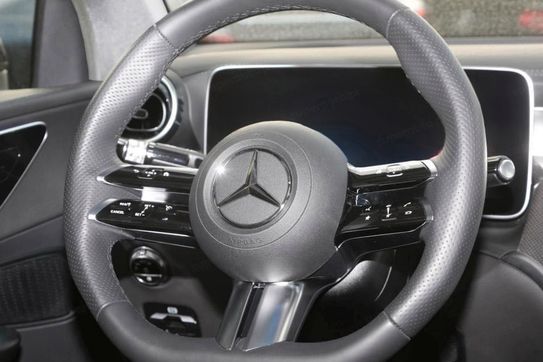 Mercedes GLC 200  4-Matic AMG Line