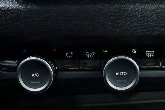 Citroen C4 X 1.2 PureTech Shine S&S EAT8