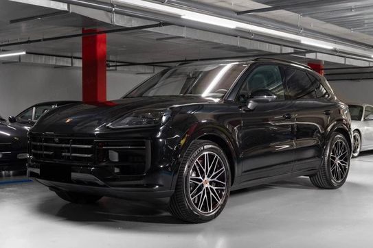 Porsche Cayenne E-Hybrid Black Edition