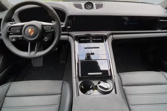 Porsche Panamera GTS