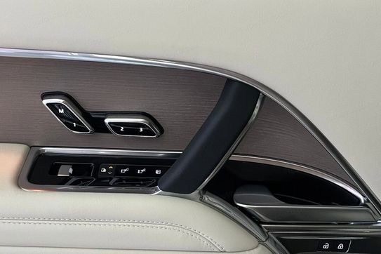 Land Rover Range Rover D350 LWB Autobiography