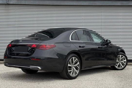 Mercedes Klasa E 220 d 4-Matic Avantgarde