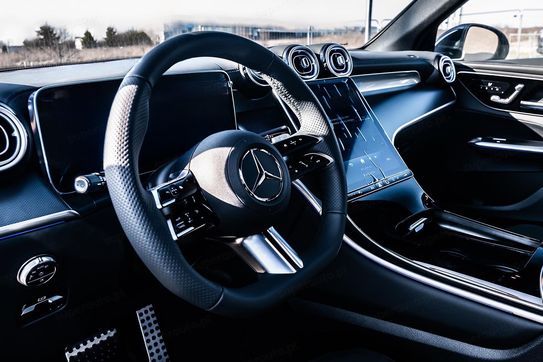 Mercedes GLC 200  4-Matic AMG Line