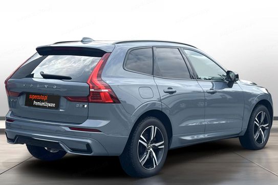 Volvo XC60 B5 B AWD R-Design