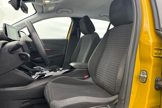 Peugeot 208 Active 1.5 Electric 50 kWh AT
