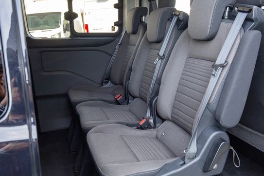 Ford Tourneo Custom 2.0 Titanium L2H1 aut