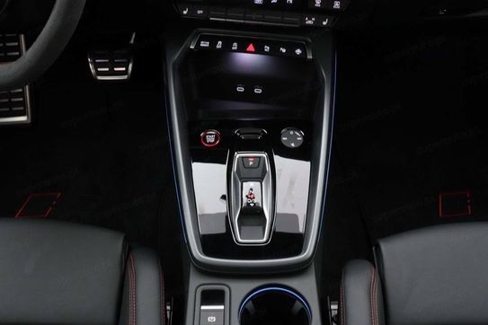 Audi A3 RS3 TFSI quattro Sportback