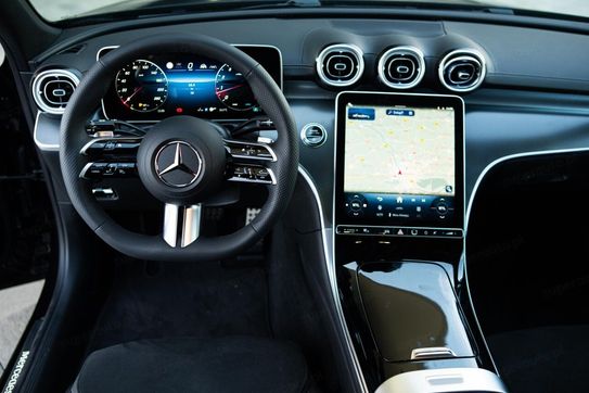 Mercedes Klasa C C 200 mHEV 4-Matic AMG